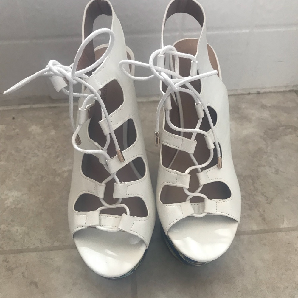 Dollhouse shoes - Picture 3 of 6